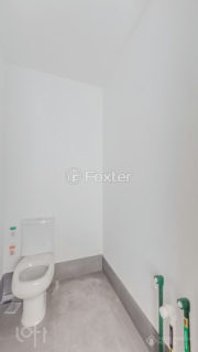 Image 19 - 956860