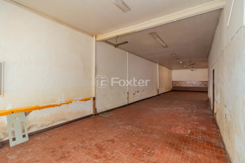 Image 26 - 956901