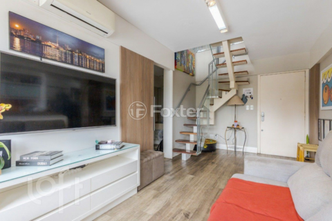 Image 7 - 956950