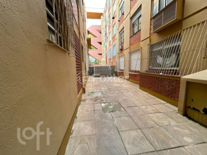 Image 22 - 956966