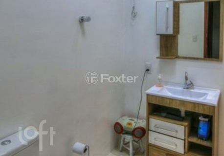 Image 3 - 957005
