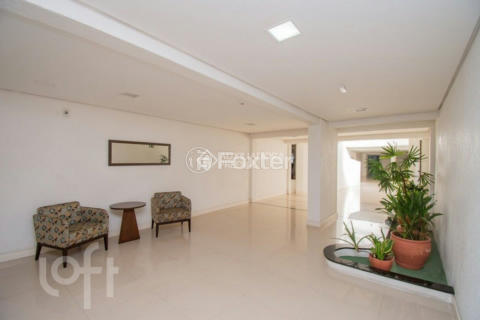 Image 31 - 957036
