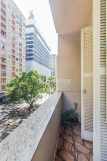 Image 6 - 957098