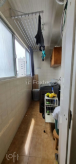 Image 7 - 957242