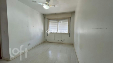 Image 3 - 957384