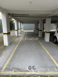 Image 49 - 957385