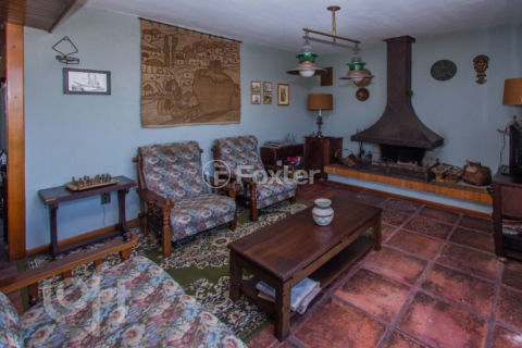 Image 21 - 957449
