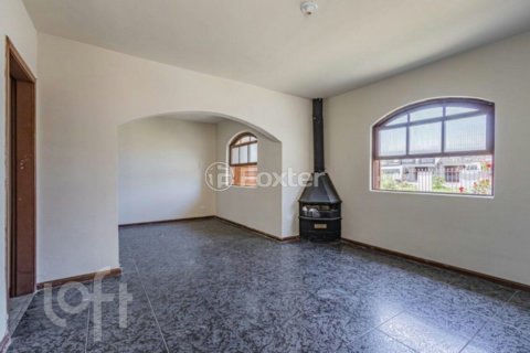 Image 4 - 957450