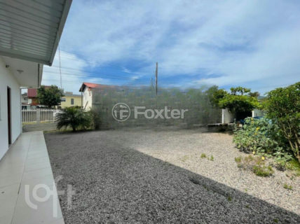 Image 3 - 957491