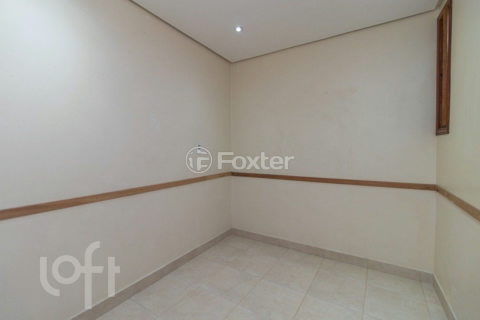 Image 19 - 957554