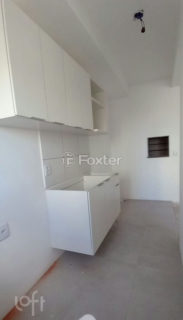 Image 33 - 957588
