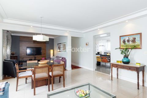 Image 7 - 957599