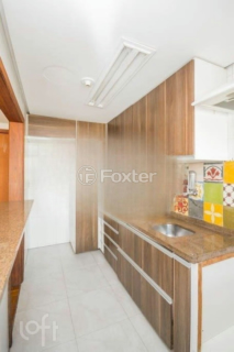 Image 7 - 957626
