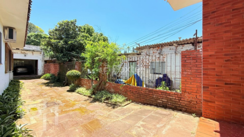 Image 28 - 957632