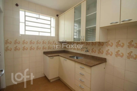 Image 3 - 957688