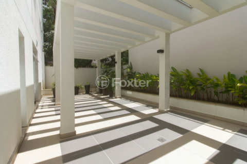 Image 21 - 957694