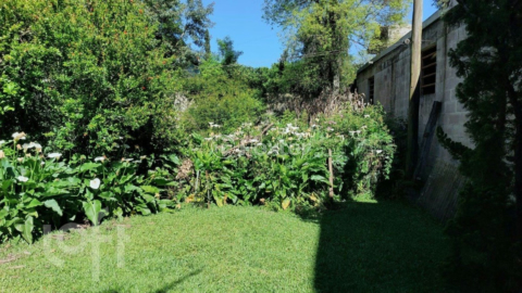 Image 29 - 957738