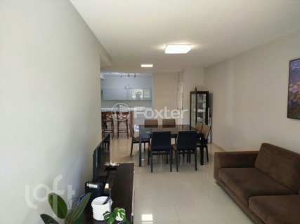 Image 3 - 957743