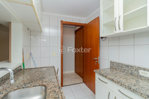 Image 21 - 957752