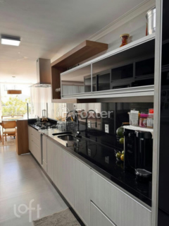 Image 5 - 957766