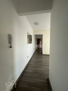 Image 4 - 957768