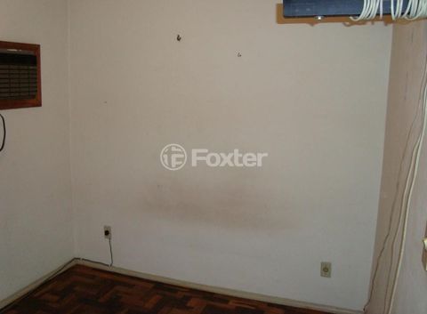 Image 4 - 957813