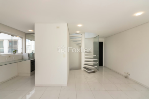 Image 3 - 957844