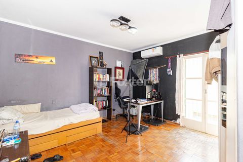 Image 19 - 957857