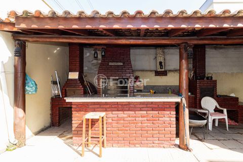 Image 34 - 957857