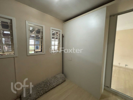 Image 32 - 957862