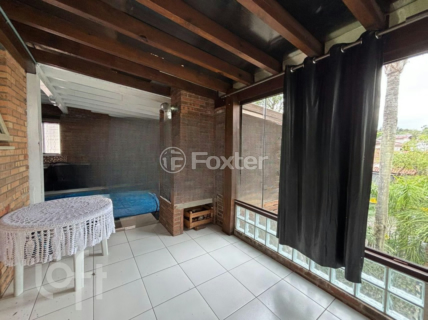 Image 28 - 957862