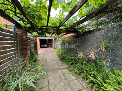 Image 1 - 957862