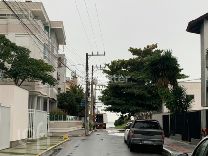 Image 29 - 957873