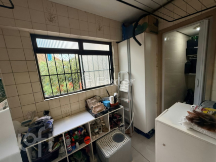 Image 3 - 957926