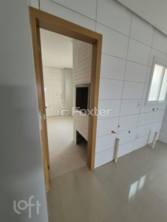 Image 3 - 957942