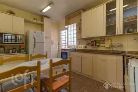 Image 4 - 957973