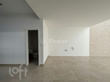Image 29 - 958006