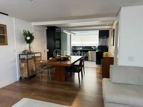 Image 4 - 958010