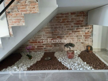 Image 4 - 958016