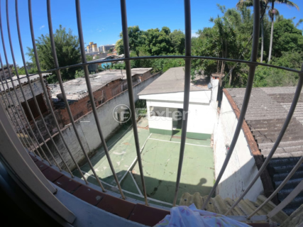 Image 25 - 958028