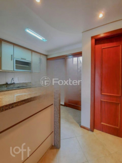 Image 7 - 958052