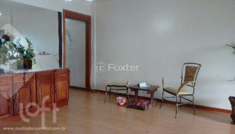 Image 4 - 958141