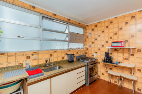 Image 33 - 958163