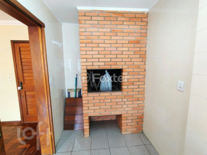 Image 8 - 958228