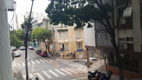 Image 17 - 958266