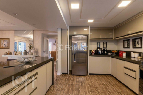 Image 4 - 958326