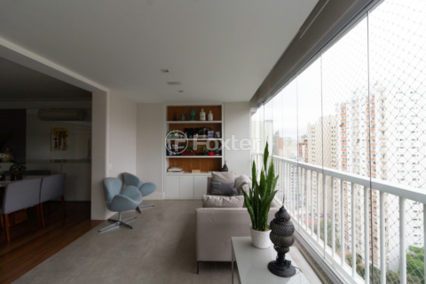 Image 17 - 958502