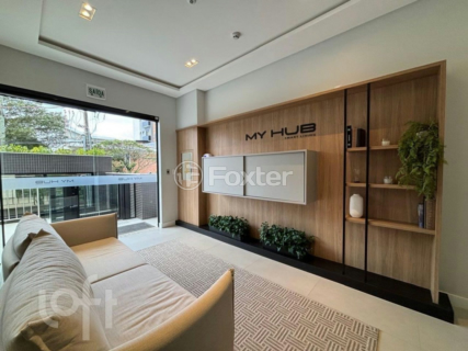 Image 32 - 958503