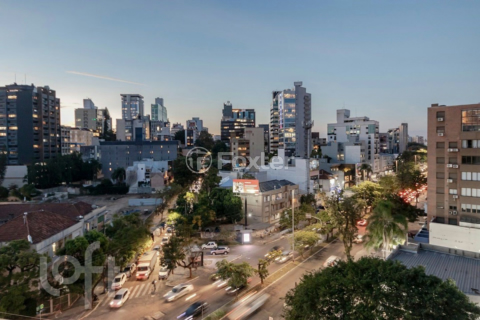Image 38 - 958538