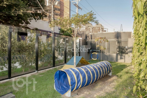 Image 33 - 958538